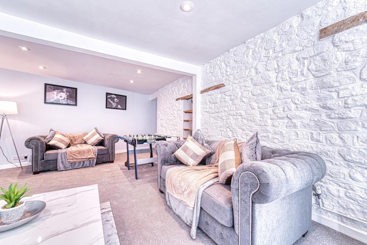 The Stylish Gem Of Bath - Football Table - Sleeps 10 Exteriör bild
