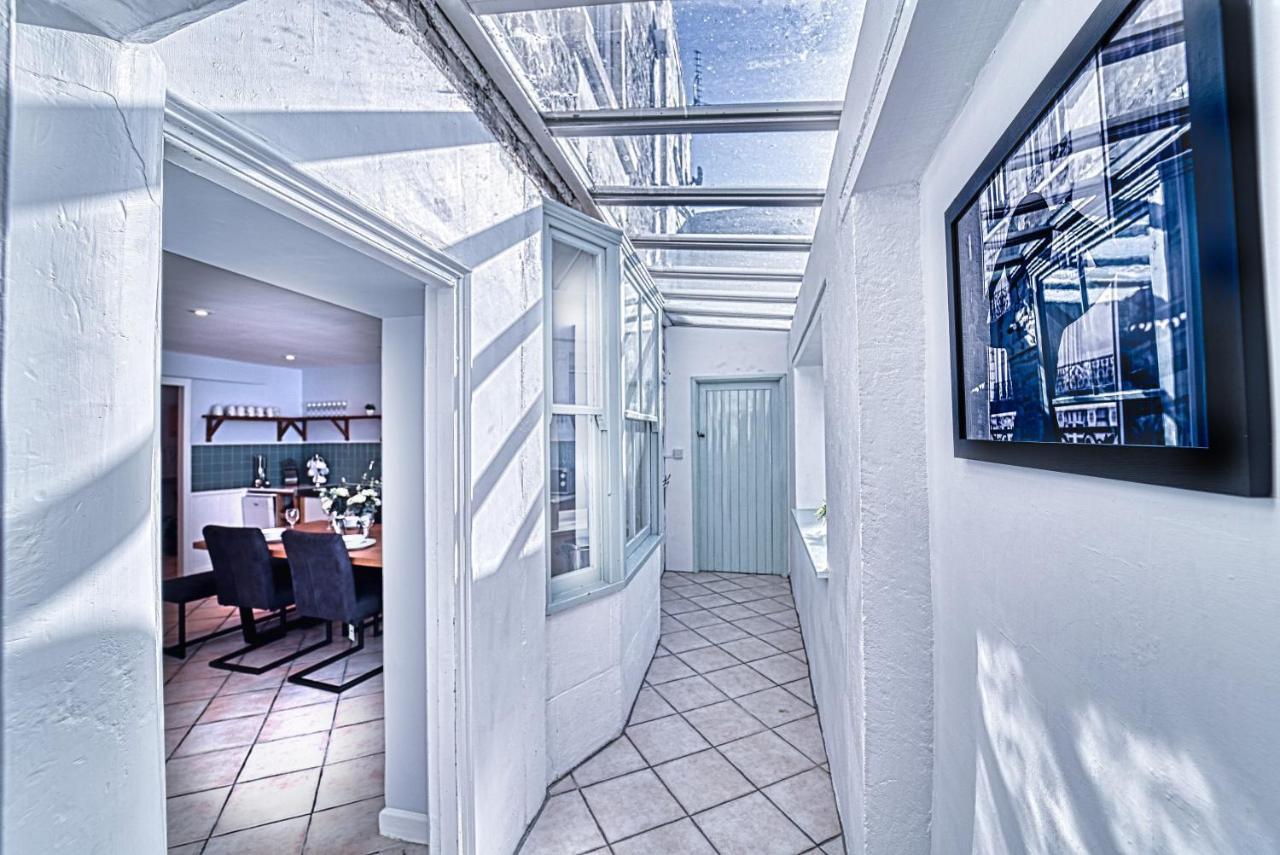 The Stylish Gem Of Bath - Football Table - Sleeps 10 Exteriör bild